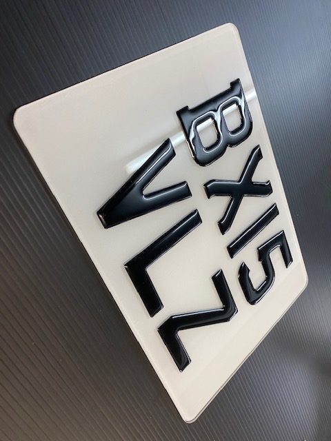 Black-Gel-SQ-Plate-3-rotated